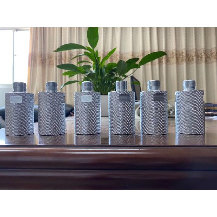 320尾翼千斤頂改進支座