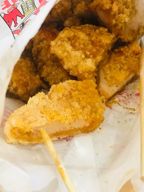 爆料正新鸡排有生蛆,为什么有的正新鸡排很小