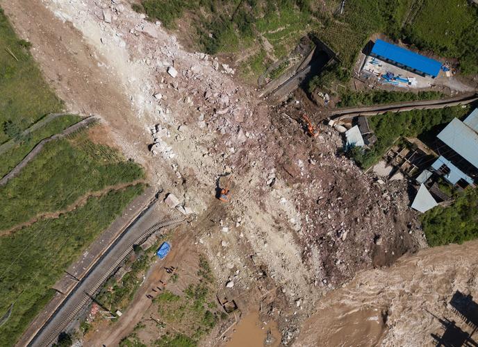 2025澳门天天开好彩大全46期和四川铁路桥发生垮塌与四川铁路桥发生垮塌事故